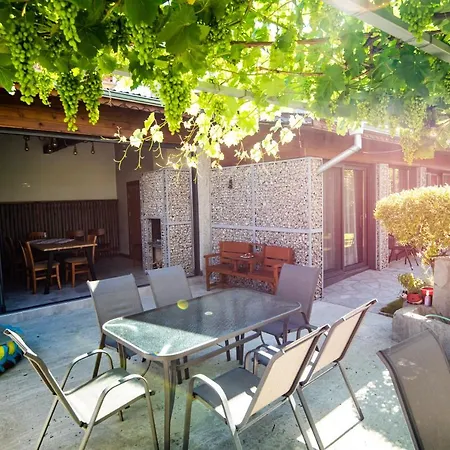 7 * Μπάνσκο